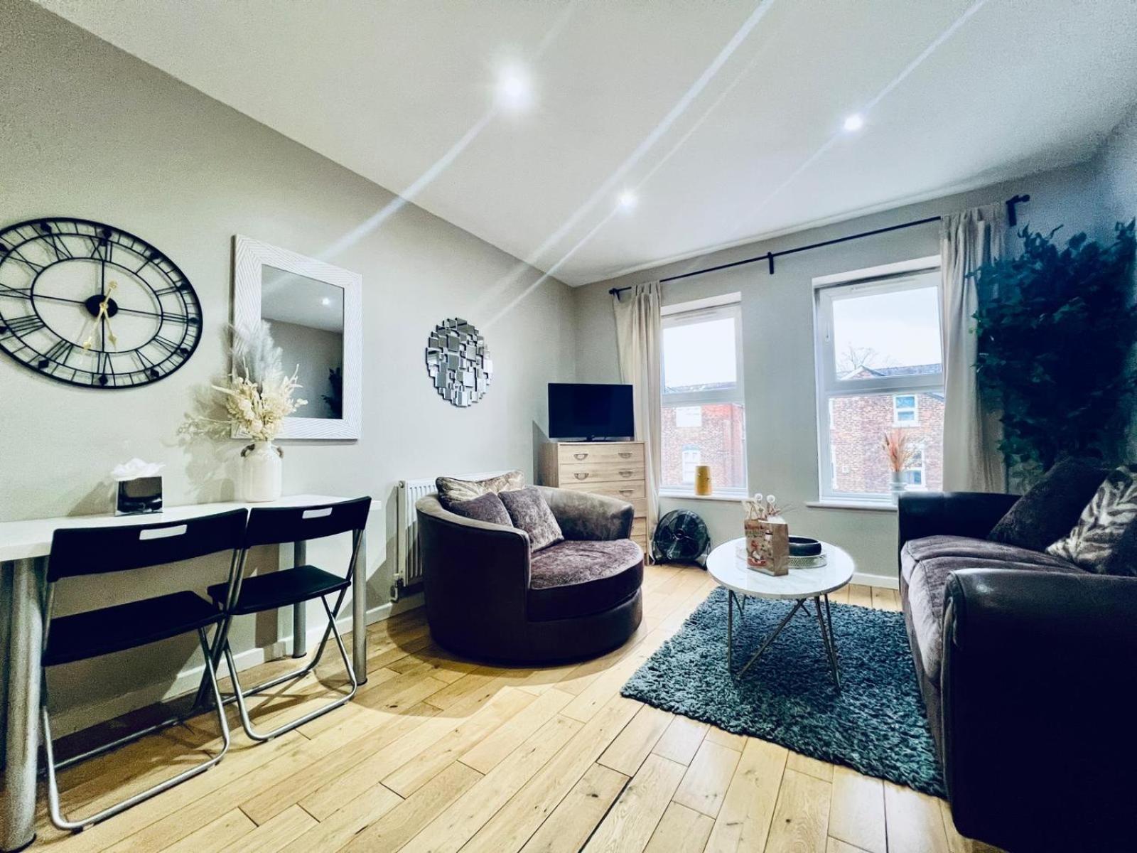 Lovely 3 Dbl Bed Appartamento